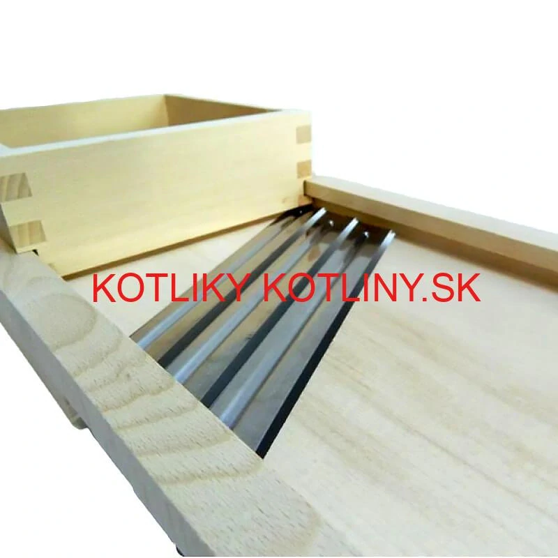Ručný drevený krájač kapusty 3 nože 66 x 24 cm (stredný)
